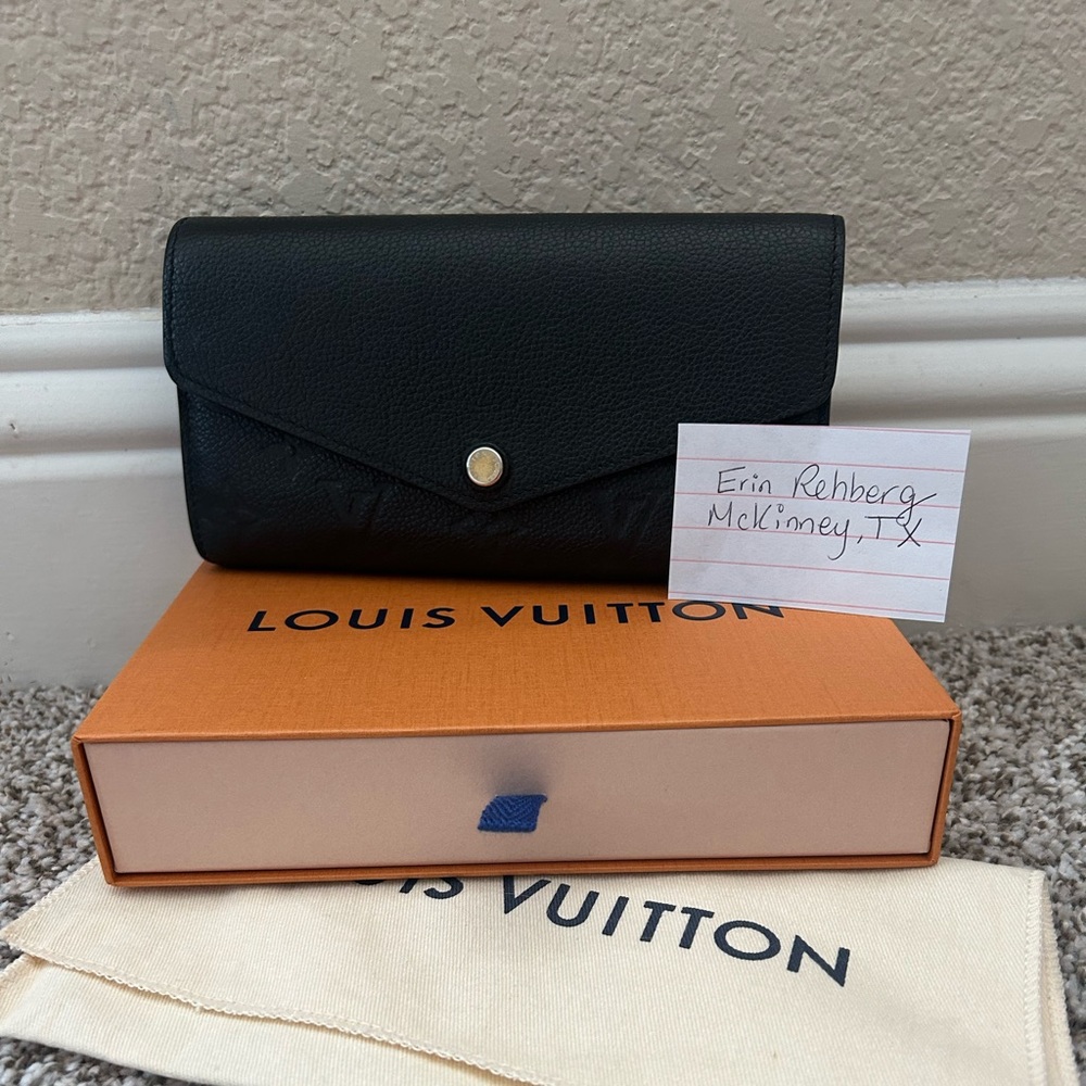 LOUIS VUITTON SARAH WALLET
